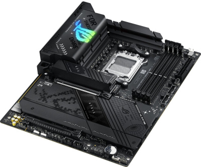 Материнская плата ASUS ROG Strix X870-F Gaming WiFi
